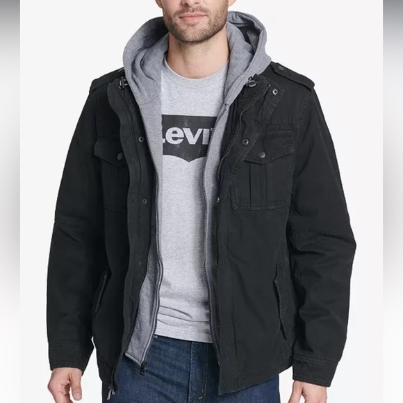 LEVI’S Sherpa Lined Two Pocket Hoooded Trucker Jacket